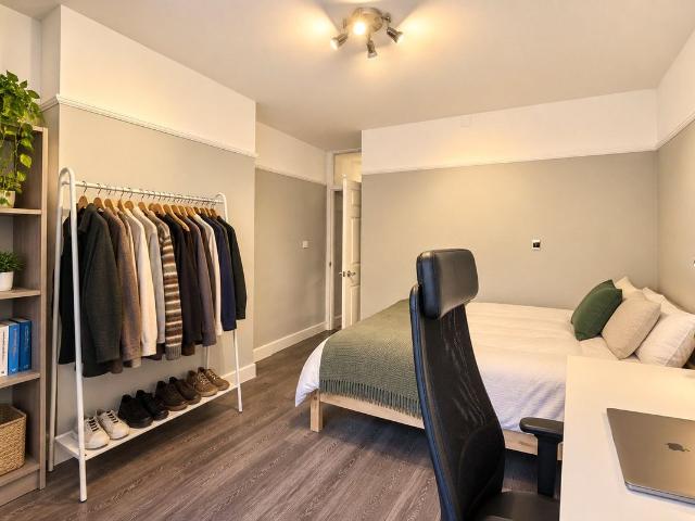 House for rent in Stockwell Park, Greater London