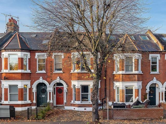 House for rent in Clapham, Greater London