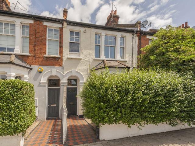 Apartment for rent in Streatham, Greater London