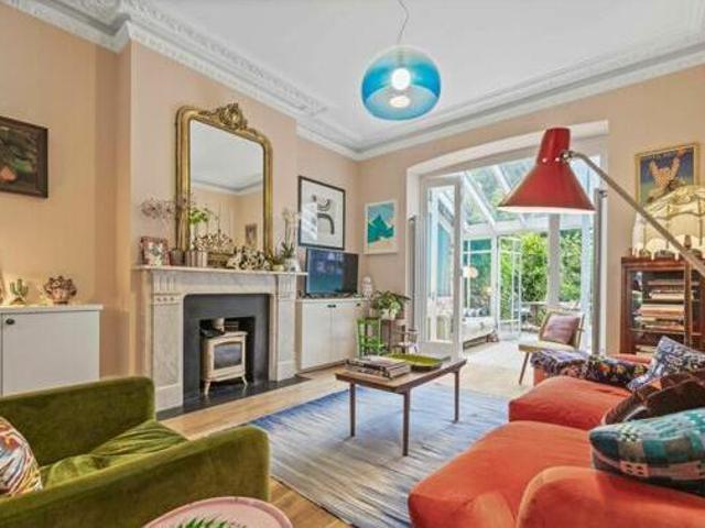 House for sale in Lyons, Greater London