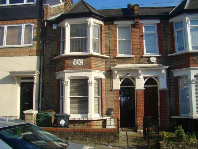 Apartment for rent in Highams Park, Greater London