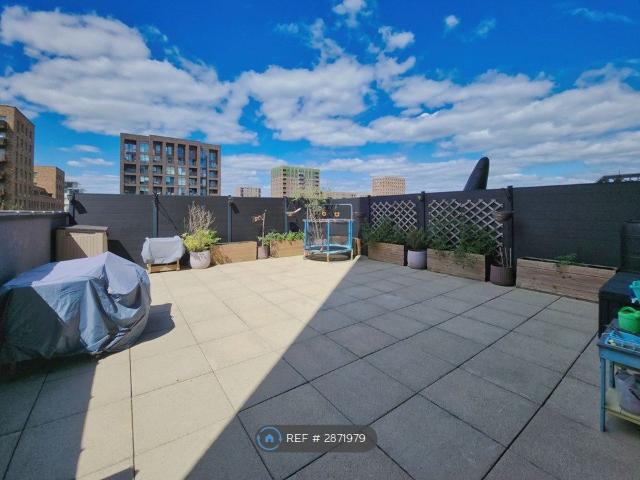 Apartment for rent in Reach, Greater London