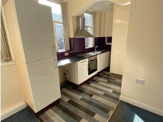 Apartment for rent in Long Lee, West Yorkshire