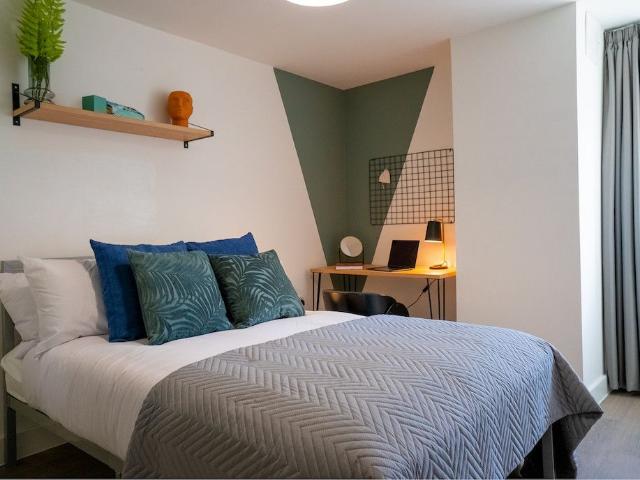Room for rent in Bare, Lancashire