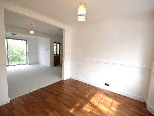 House for rent in Motspur Park, Greater London