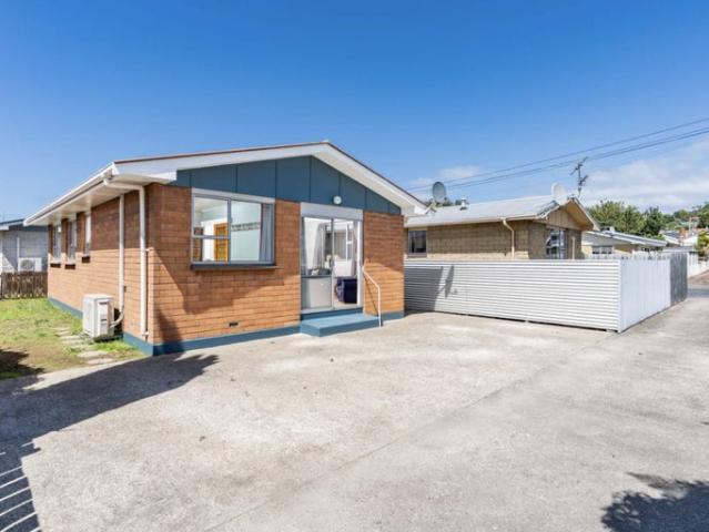 House for rent in Otakou