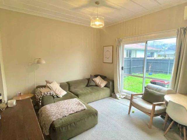 Room for rent in Otakou
