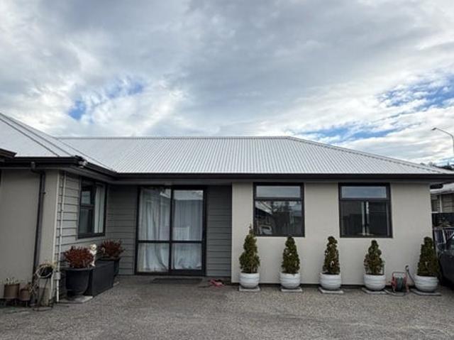 House for rent in Otakou