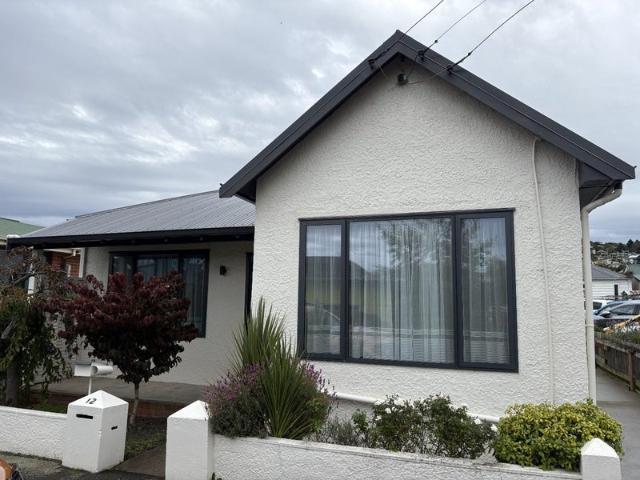 House for rent in Otakou