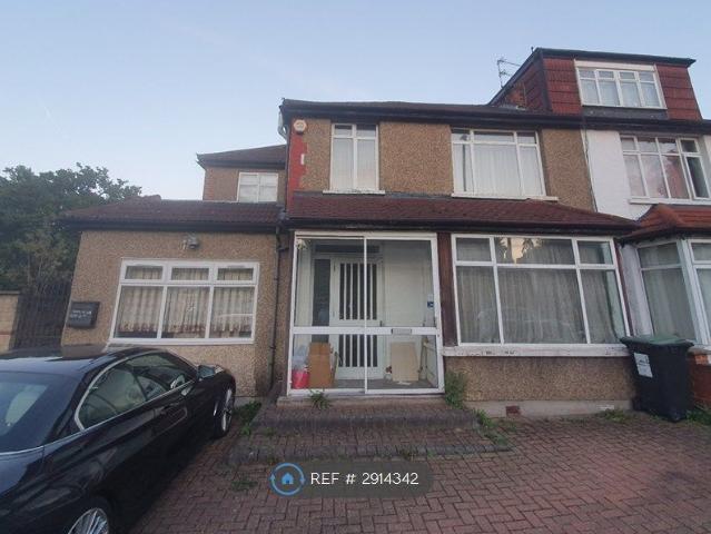 Apartment for rent in Palmers Green, Greater London