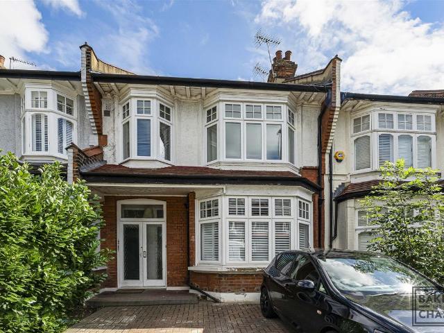 Apartment for rent in Palmers Green, Greater London