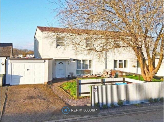 House for rent in Oakridge Park, Milton Keynes