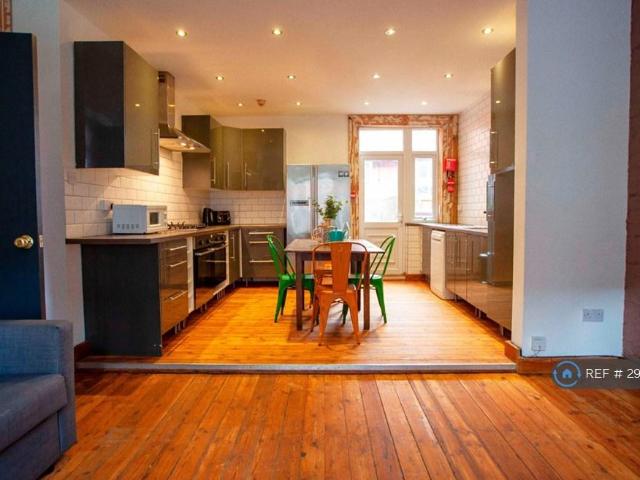 House for rent in Georgia, Greater Manchester