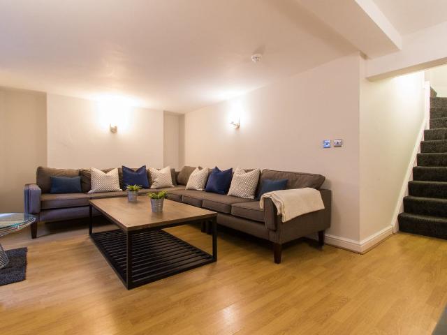 House for rent in Fallowfield, Manchester