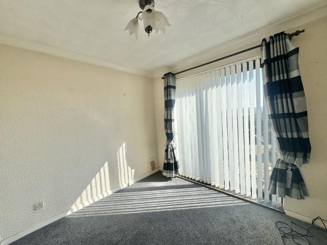 House for rent in Hill Top Estate, Kirklees