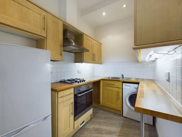 Apartment for rent in London Borough of Merton, Greater London