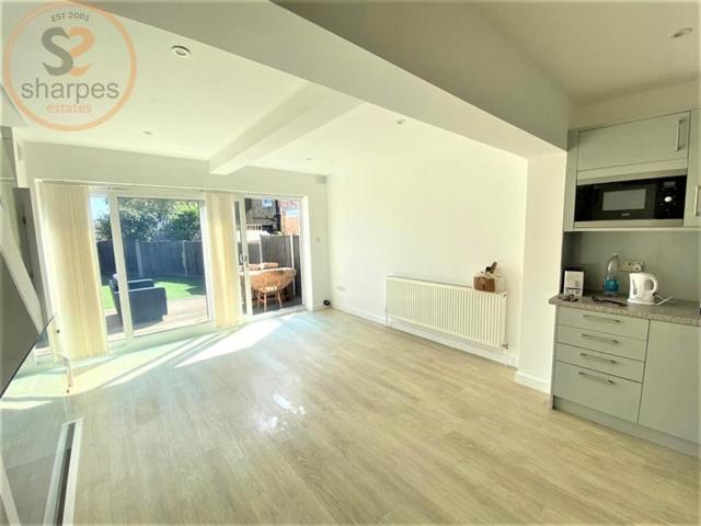 Apartment for rent in London Borough of Merton, Greater London