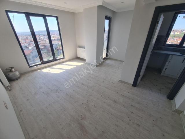 Çayirova, Kocaeli içerisinde satılık mülk