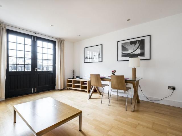 Apartment for rent in Bermondsey Village, Greater London