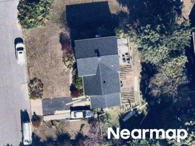 House for sale in Centereach