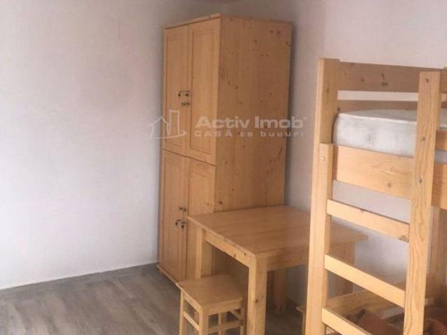 Casă închirieri