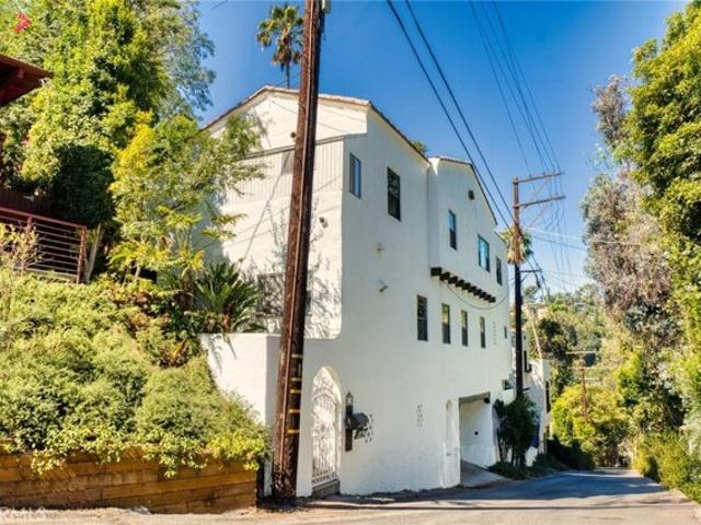 House for sale in Canoga Park, California