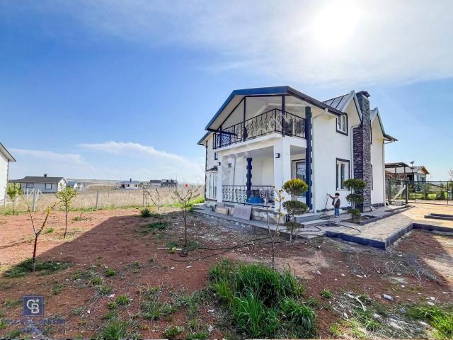 Gölbaşi, Yavrucuk Mahallesi içerisinde satılık Villa