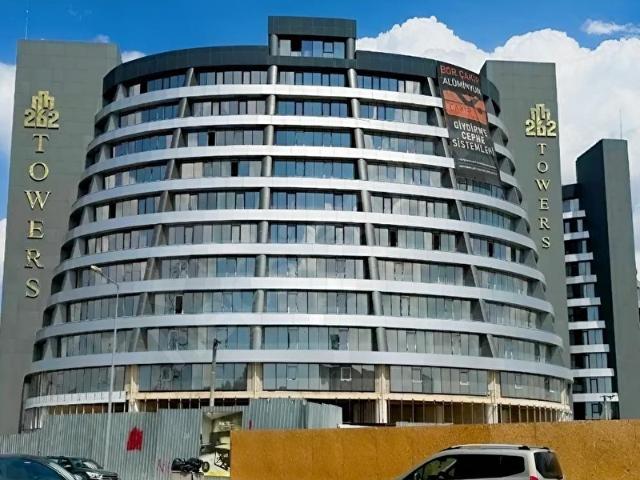 İzmit, Kocaeli içerisinde satılık Ofis