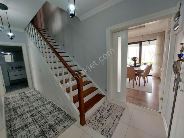 İzmit içerisinde satılık Villa