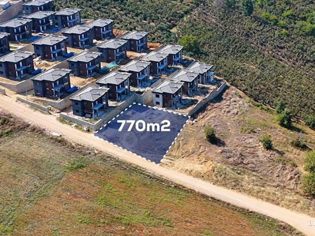 İzmit, Kocaeli içerisinde satılık Arsa