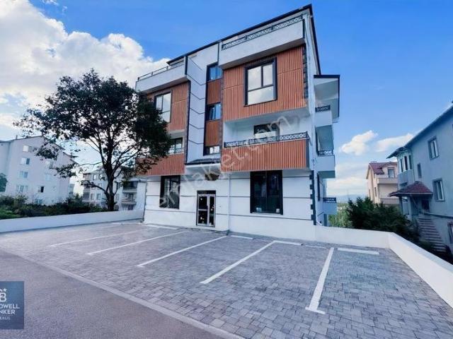 Gölcük, Kocaeli içerisinde satılık mülk