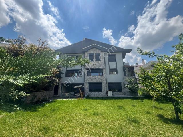 Etimesgut, Ankara içerisinde satılık Villa