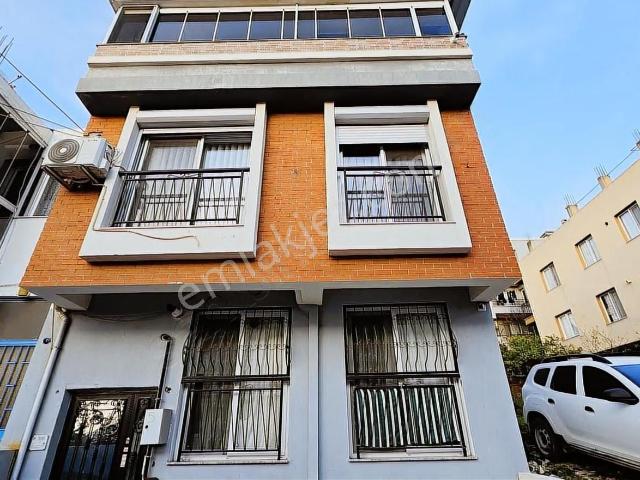 Buca, İzmir içerisinde satılık mülk