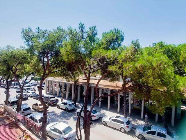 Bergama, İzmir içerisinde satılık mülk