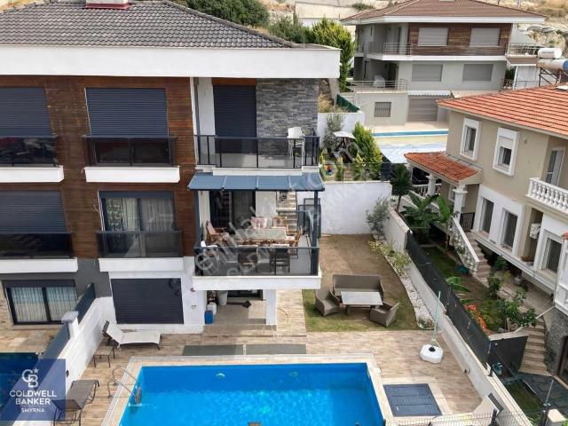 Çeşme, İzmir içerisinde satılık Villa
