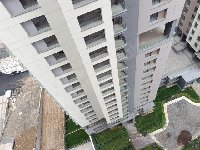 Merdivenköy Mahallesi, Kadıköy içerisinde satılık mülk