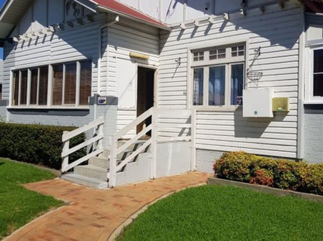 Office for rent in North Hill, Armidale