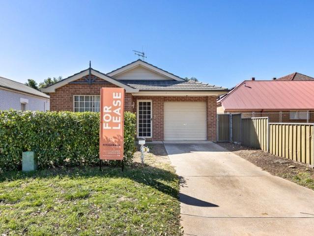 House for rent in Bletchington, Orange