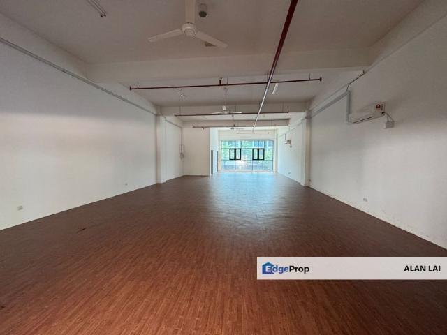 Shop for rent in Tanjong Sepat, Selangor
