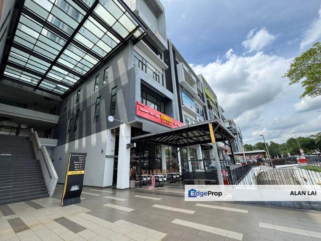 Shop for rent in Tanjong Sepat, Selangor