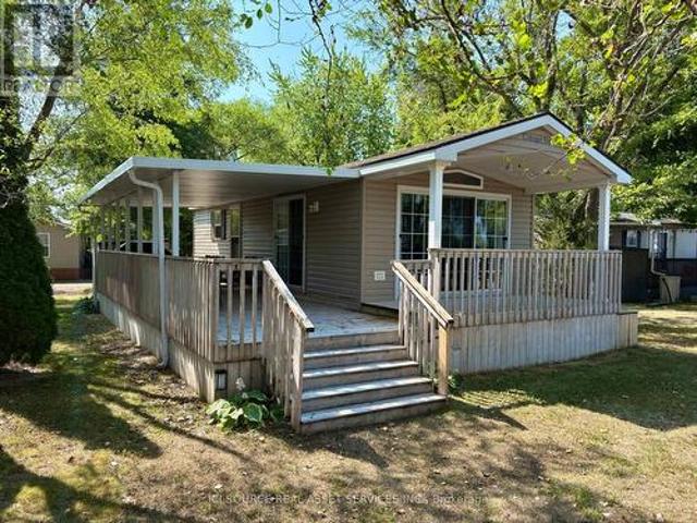 House for sale in Ontario