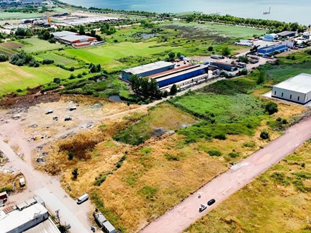 İzmit, Kocaeli içerisinde satılık Dükkan