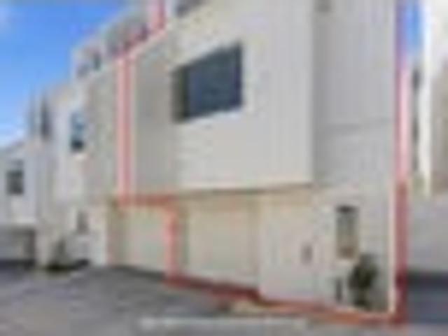 Townhouse for sale in Forrest Hill, Oroua County