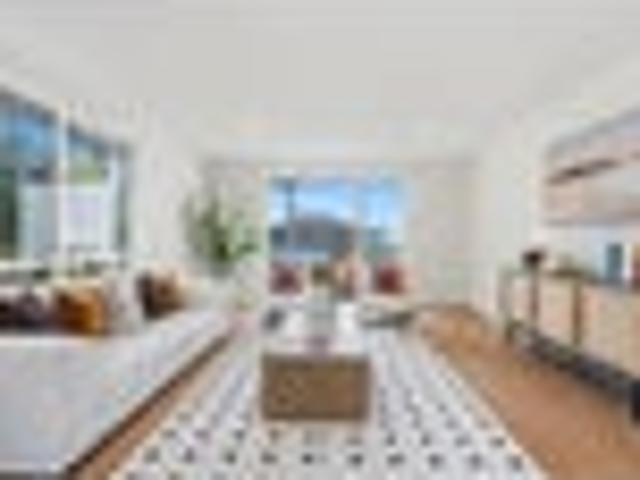 House for sale in Paremoremo, Oroua County