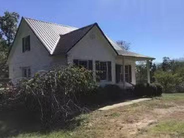 House for sale in Dickson