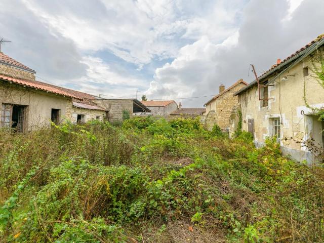 Château vente à Ceaux-en-Loudun, Vienne