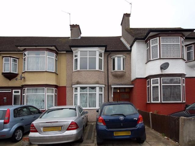 House for rent in Alperton, Greater London