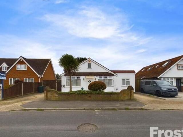 House for sale in London Borough of Hounslow, Feltham