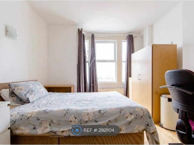 Room for rent in London Borough of Croydon, Greater London