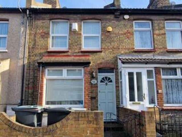 House for sale in Kings Farm, Hamerton